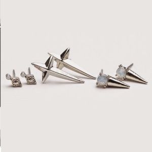 Free people good luck stud earring set